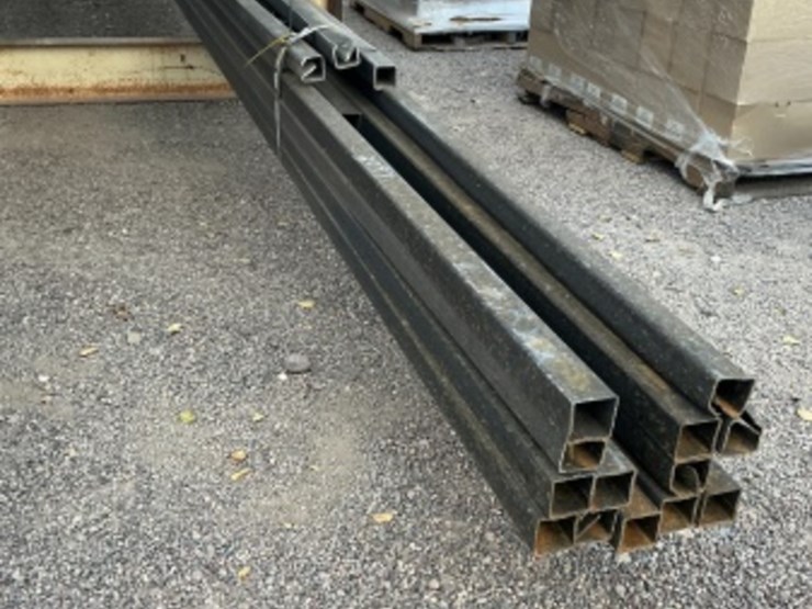 bundle-of-asst-2in-square-tubing-image-1