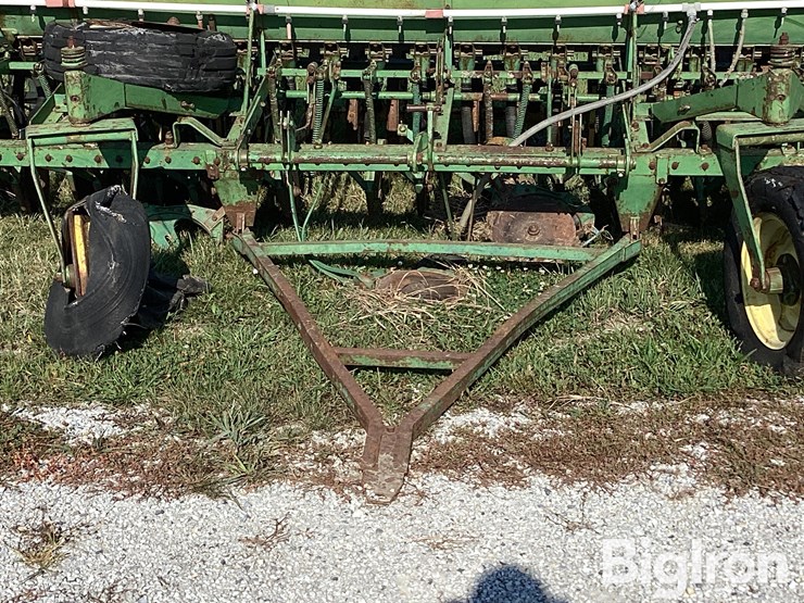 deere-tires-image-16