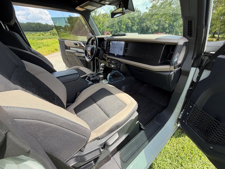 2022-ford-bronco-image-20