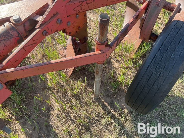 massey-ferguson-57-image-13