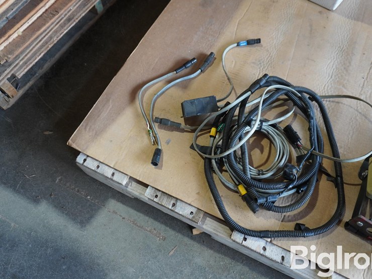 hiniker-anhydrous-controller-image-14
