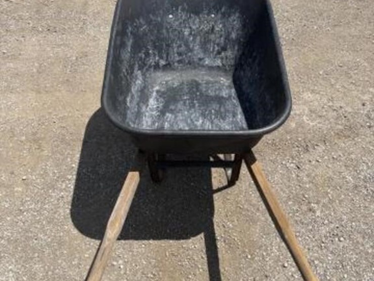wheel-barrel-image-3