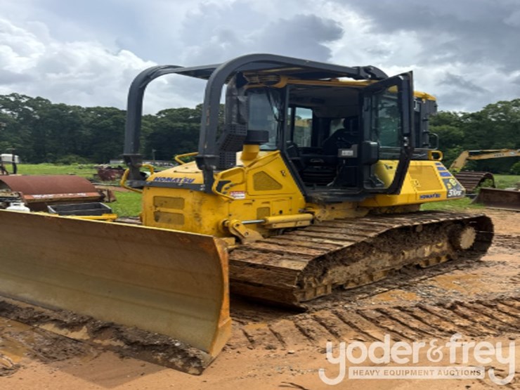 2023-komatsu-d51px-24-image-2