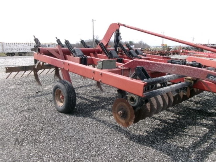 case-ih-6650-image-4