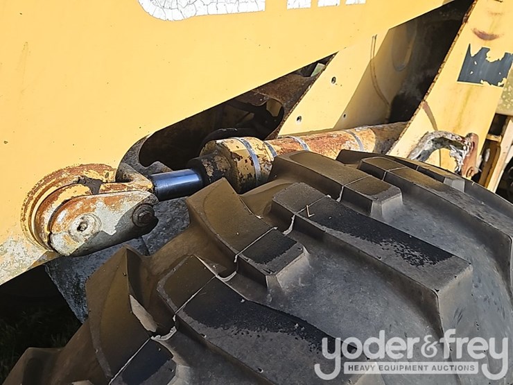 deere-624h-image-16