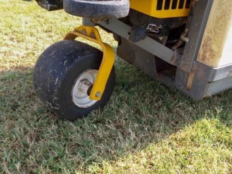 48''-t23-walker-riding-lawn-mower,-509-hrs-image-7