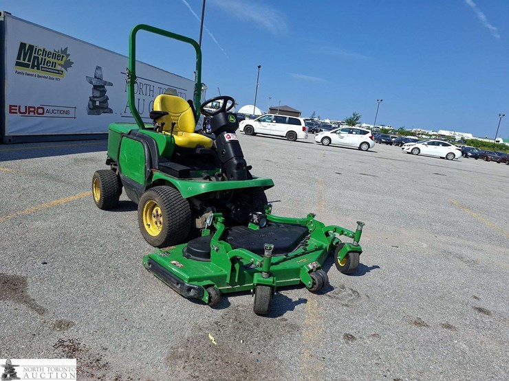 2010-john-deere-1445-image-3