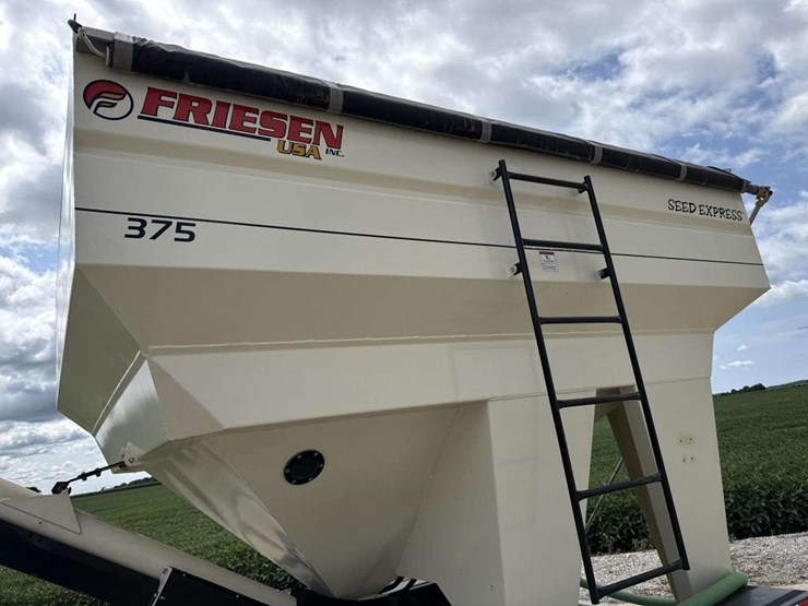 friesen-375-tri-axle-seed-tender-image-10