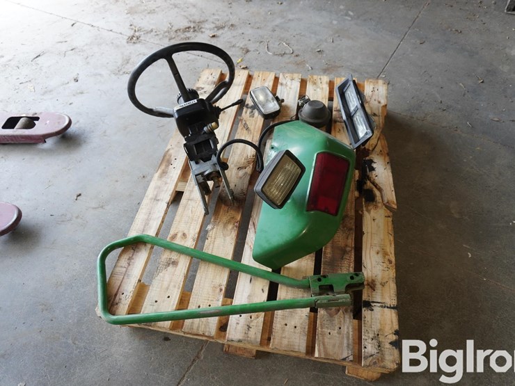 john-deere-8200-image-6