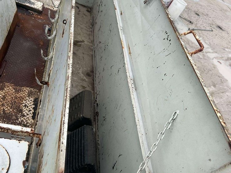 2009-altec-dm47-image-27