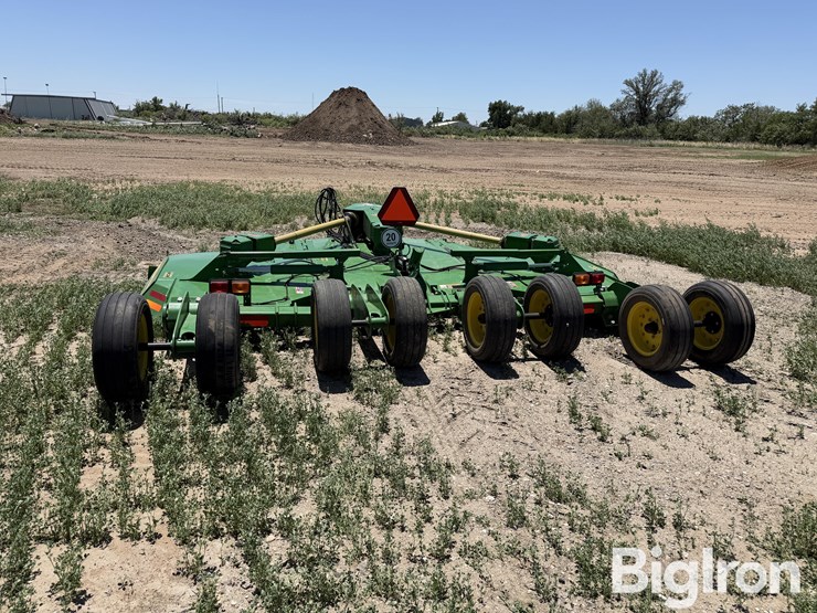 2023-john-deere-fc15r-image-6