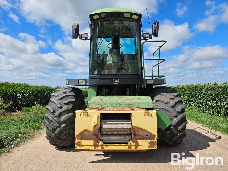 1998-john-deere-6850-image-2