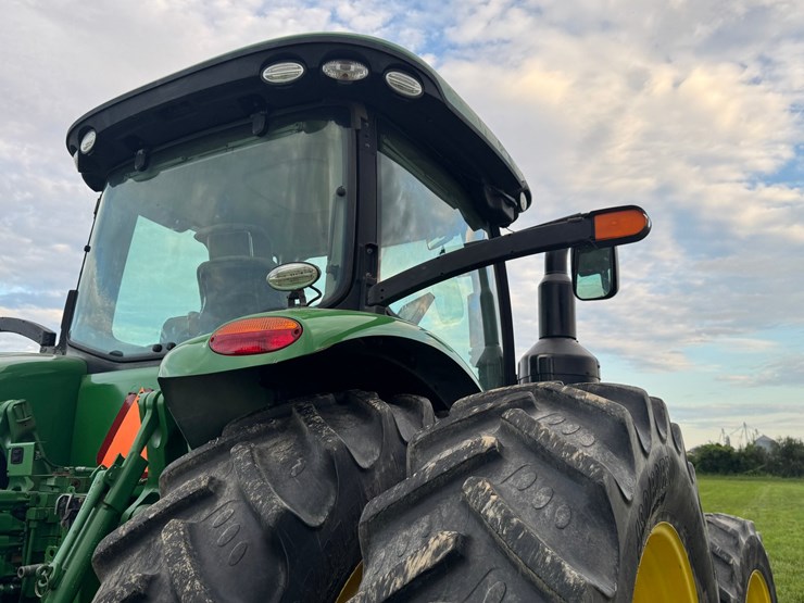 john-deere-8345r-image-54