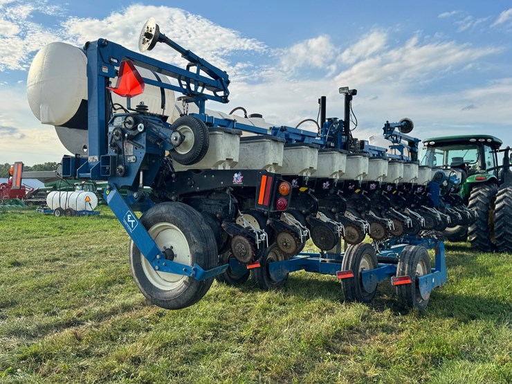 kinze-3600-image-6