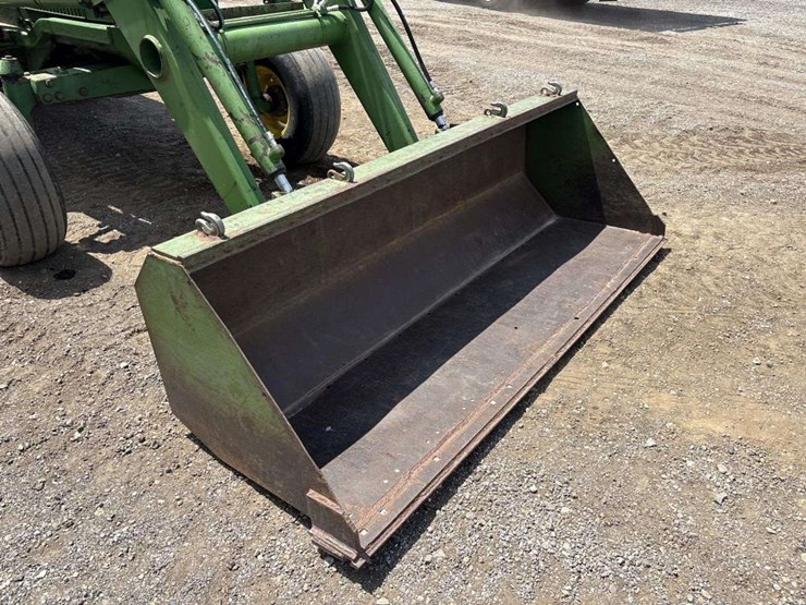 john-deere-4230-image-10