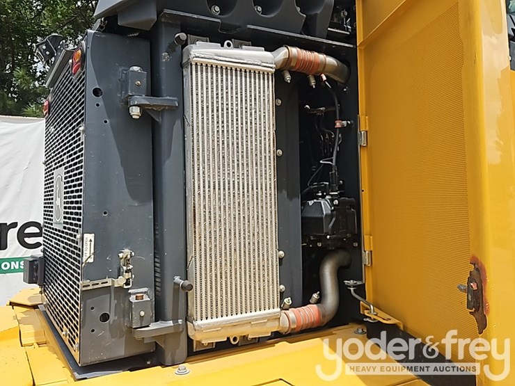 2023-deere-644p-image-30