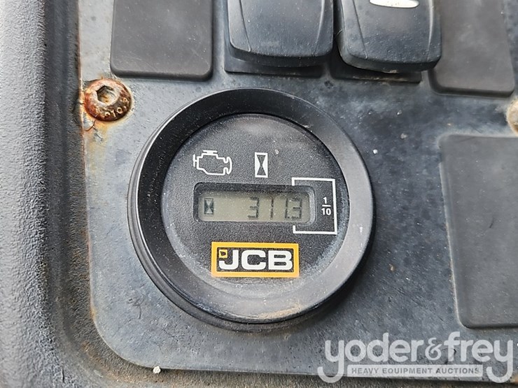 2016-jcb-512-56-image-34