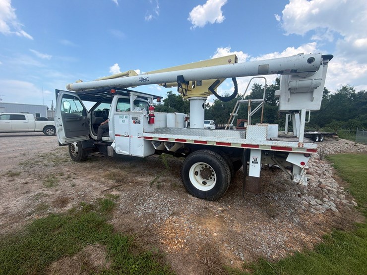 2001-ford-f750-image-2