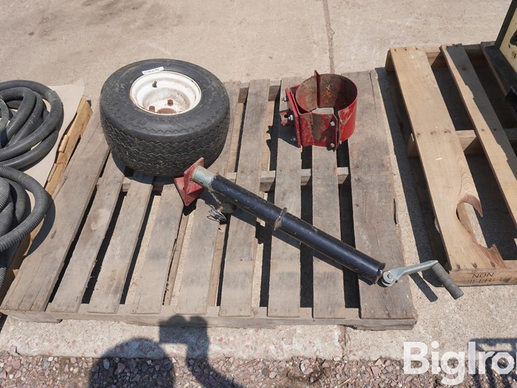 8"-auger-jack-w/18.5x8.5-8-tire-image-8