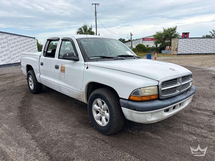 2004-dodge-dakota-image-2