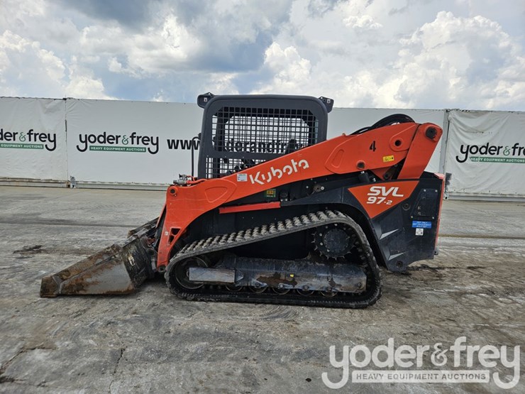 2023-kubota-svl97-2-image-2