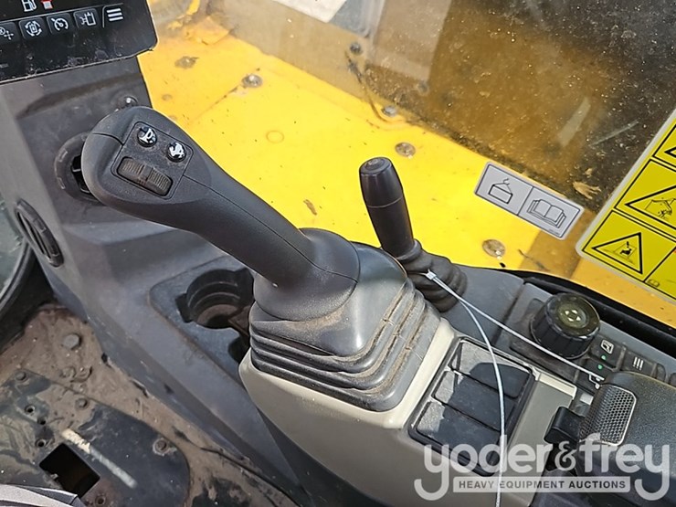 2023-caterpillar-308-cr-image-34