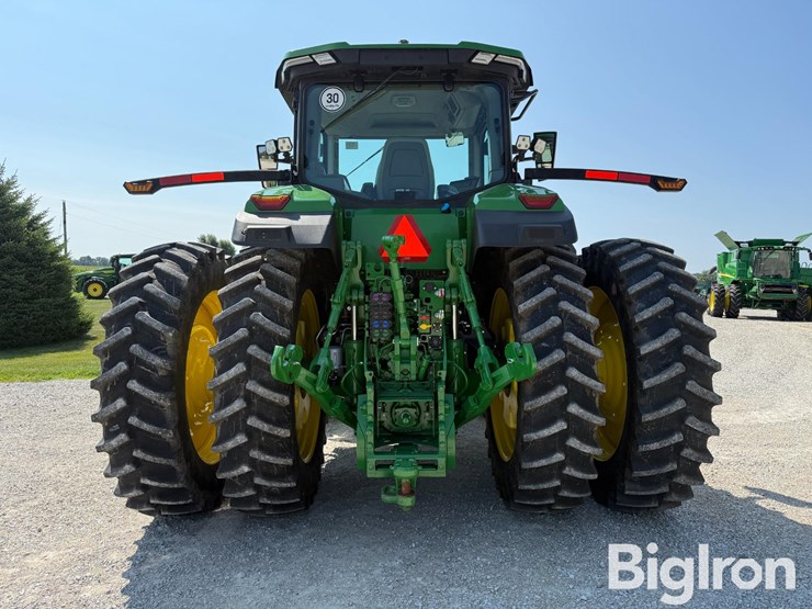 2025-john-deere-8r-370-image-6