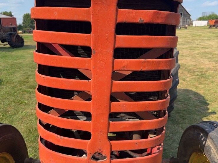 massey-ferguson-44-image-9