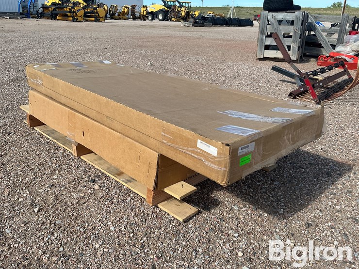 polaris-unused-tonneau-cover-and-aluminum-roof-image-1