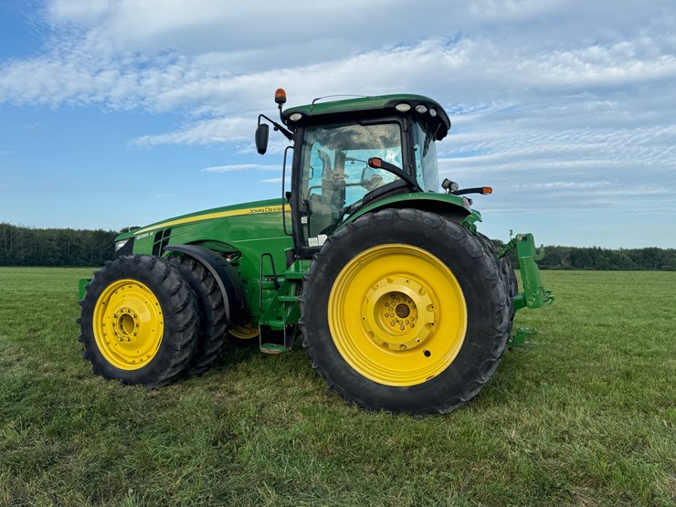 john-deere-8285r-image-3