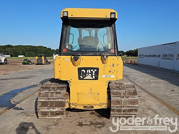 2011-caterpillar-d5k-image-27