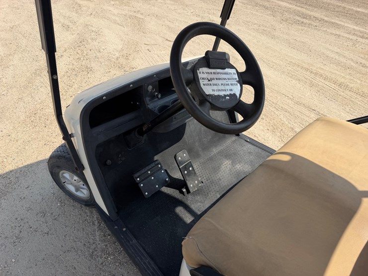 #70-•-2017-ez-go-txt-golf-cart-image-6