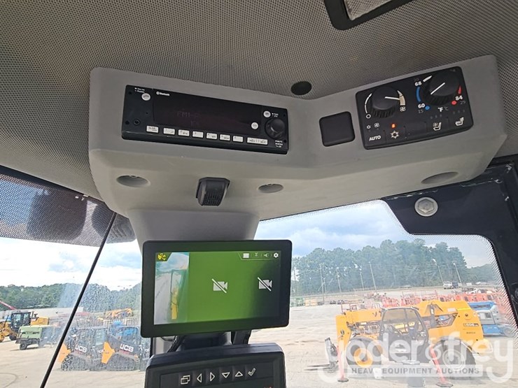 2023-deere-644p-image-57