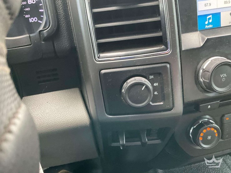 2017-ford-f350-image-16