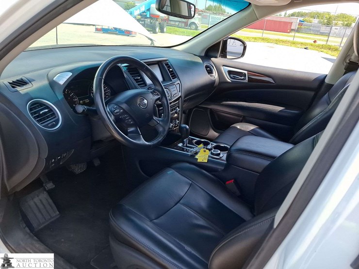 2014-nissan-pathfinder-image-11