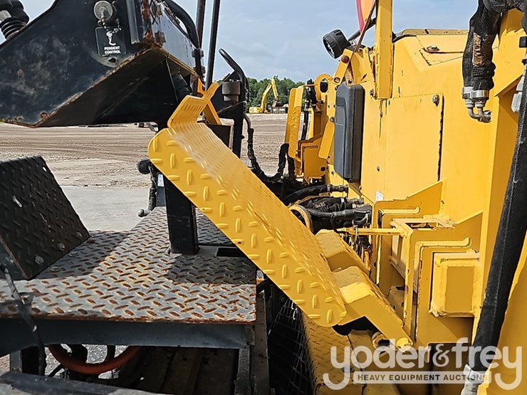 2019-weiler-p385b-image-20