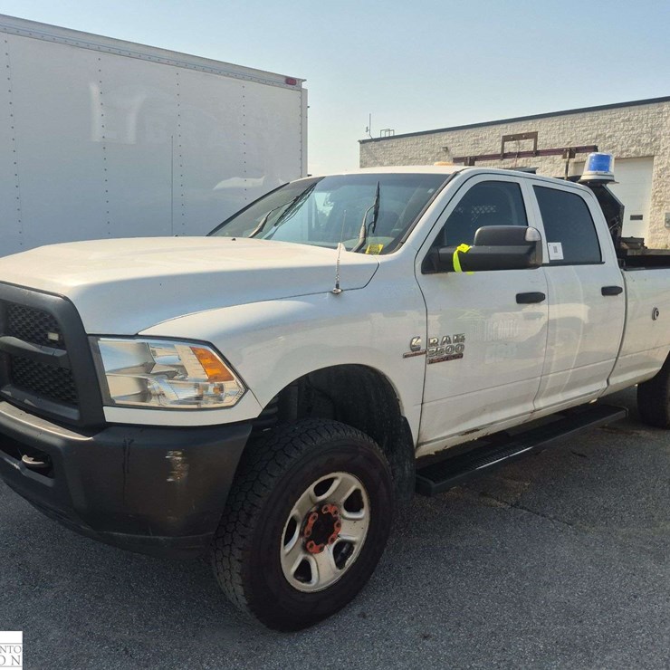 2016 DODGE 3500