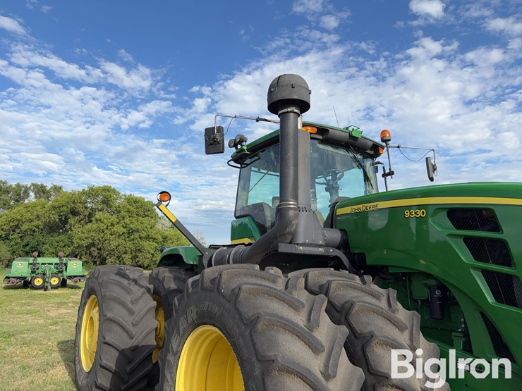 john-deere-9330-image-13