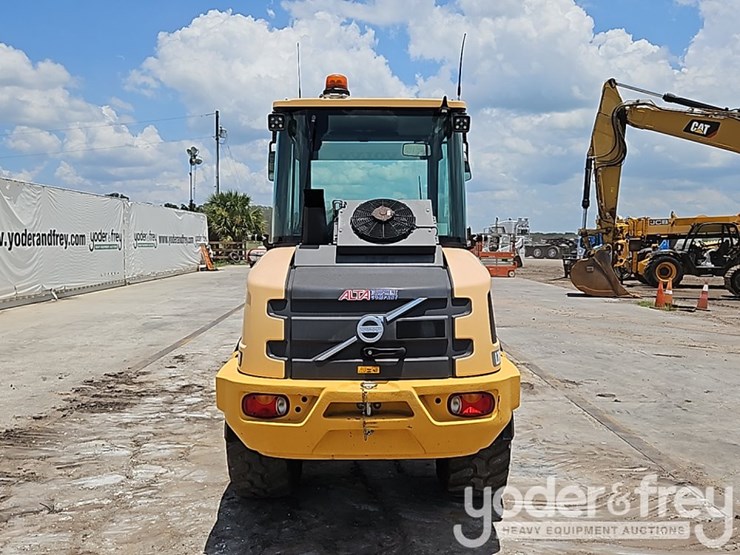 2021-volvo-l20h-image-18