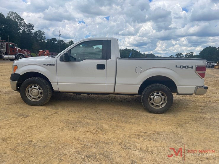 2014-ford-f150-xl-image-6