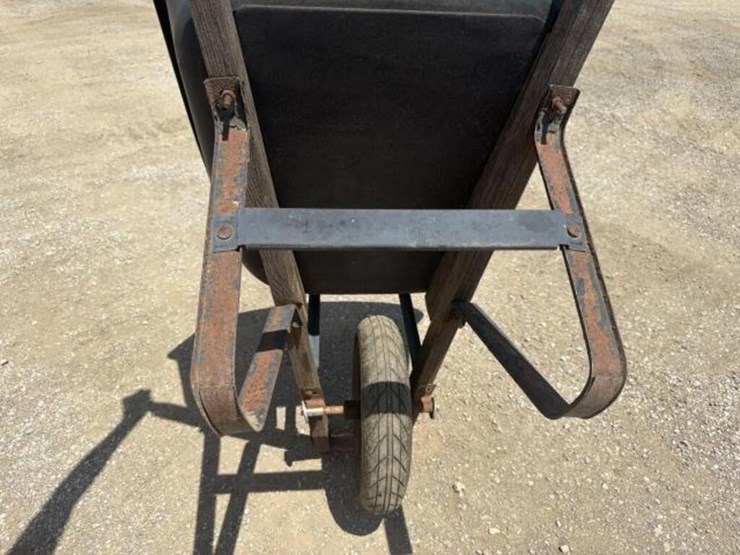 wheel-barrel-image-4