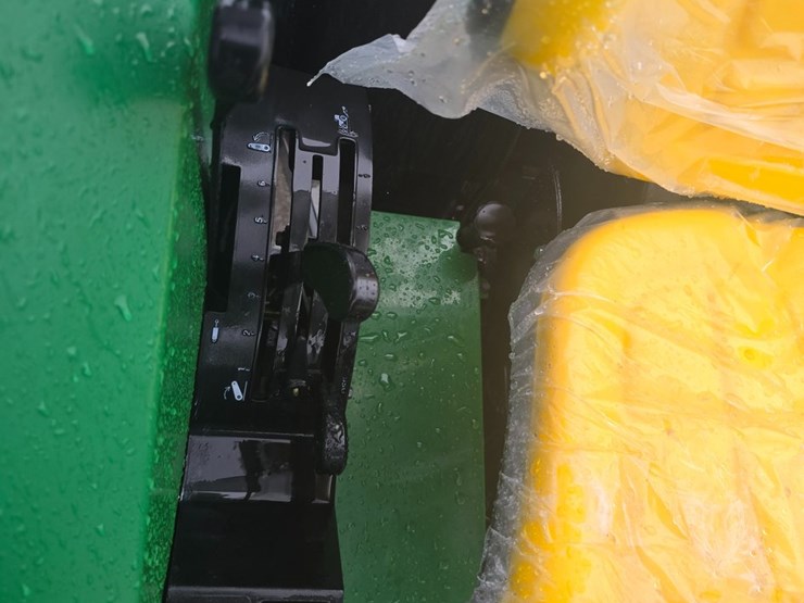 john-deere-5200-image-50