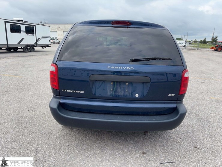 2002-dodge-caravan-image-6