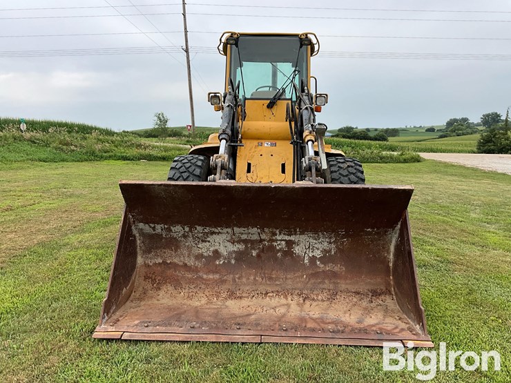 1999-deere-tc44h-image-2