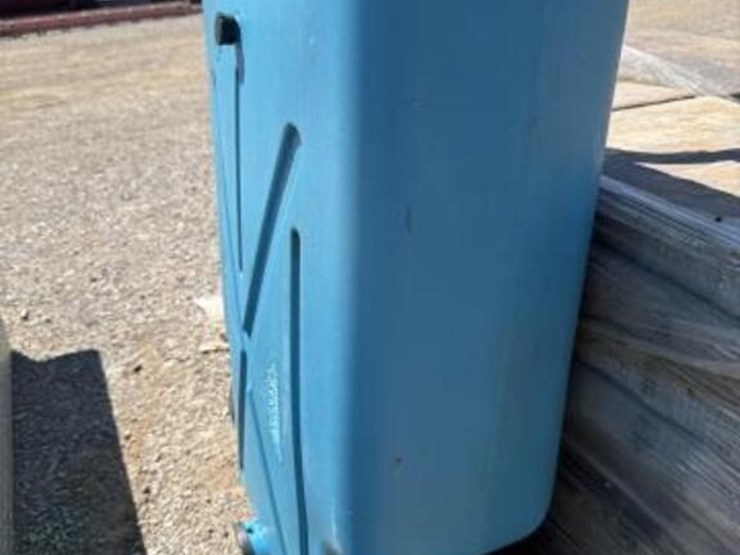 fresh-water-tank-image-2