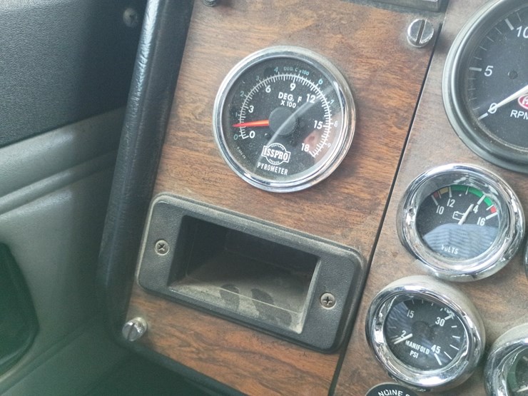 #21636-•-1997-peterbilt-379-semi-sleeper-truck-image-59