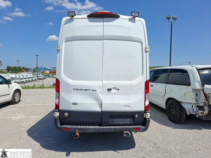 2019-ford-transit-image-5