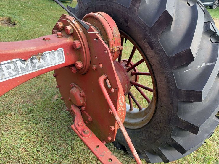 farmall-f-30-image-35