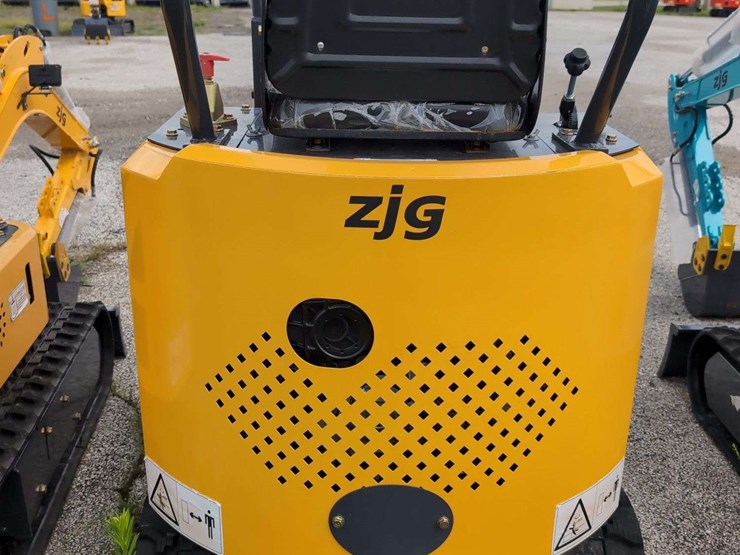 zjg-mini-excavator-zj-12-(yellow)-image-8