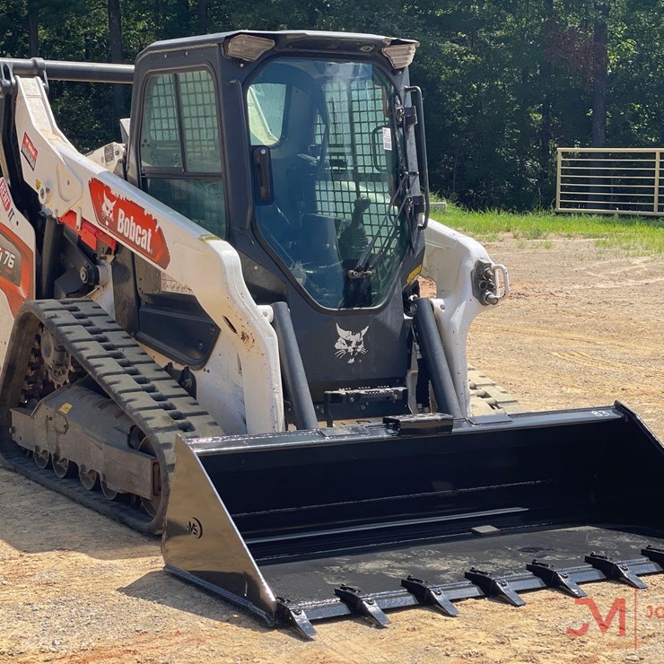 2023 BOBCAT T76